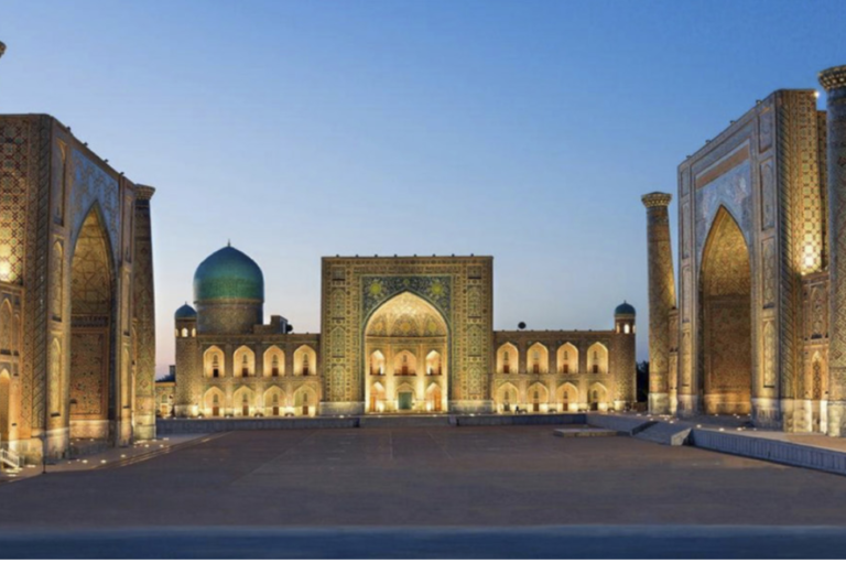 Àgora Uzbekistan LA RUTA DE LA SEDA portada